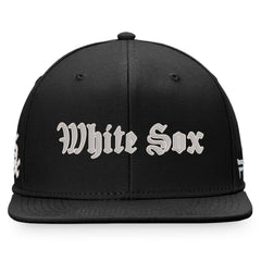 Chicago White Sox Fanatics Gothic Script Fitted Hat - Black Hats