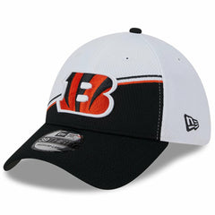Cincinnati Bengals New Era 2023 Sideline 39THIRTY Flex Hat - White/Black Hats