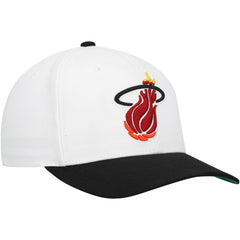 Miami Heat Hardwood Classics Core 2-Tone 2.0 Pro Snapback Hat White/Black - Mitchell & Ness