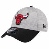 Chicago Bulls Active Digi-Tech Two-Tone 9FORTY Adjustable Hat Heather Gray/Black - New Era