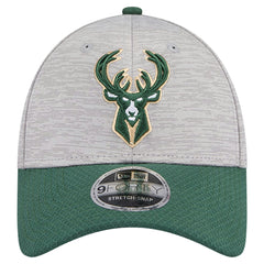Milwaukee Bucks Active Digi-Tech Two-Tone 9FORTY Adjustable Hat Heather Gray/Hunter Green - New Era