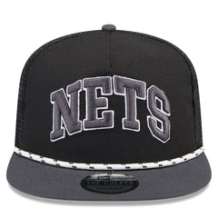 Brooklyn Nets Throwback Team Arch Golfer Snapback Hat Black/Charcoal - New Era