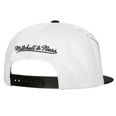 Brooklyn Nets Hot Fire Snapback Hat White - Mitchell & Ness