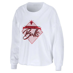 Chicago Bulls WEAR by Erin Andrews Women's Cropped Long Sleeve T-Shirt White outlet
