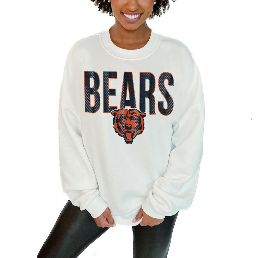 Chicago Bears Gameday Couture Women's Just Go With It Oversized Long Sleeve Crewneck Sweatshirt - White
