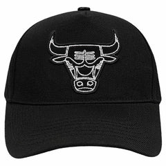 Chicago Bulls Pro Standard Paint the City Pinch Front Snapback Hat Black