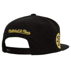 Boston Bruins Mitchell & Ness Retro Script Colorblock Snapback Hat - Black | US 201141493