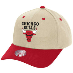 Chicago Bulls Game On Two-Tone Pro Crown Adjustable Hat Cream - Mitchell & Ness