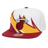 Miami Heat Waverunner Snapback Hat White/Red - Mitchell & Ness