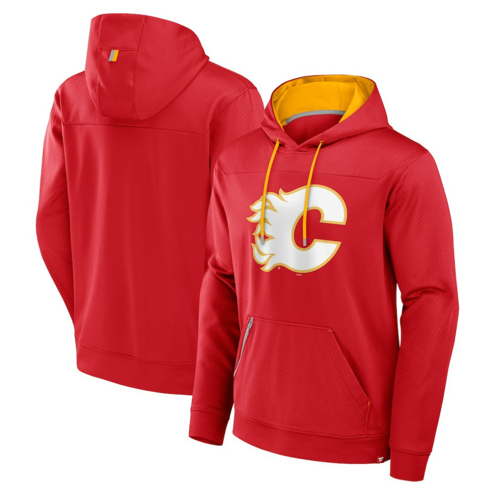 Calgary Flames Fanatics Defender Pullover Hoodie - Red | US 201190083