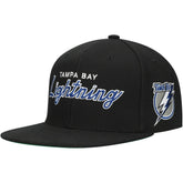 Tampa Bay Lightning Mitchell & Ness Core Team Script 2.0 Snapback Hat - Black | US 201212974