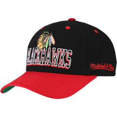 Chicago Blackhawks Mitchell & Ness Backside Script Two-Tone Pro Crown Adjustable Hat - Black/Red | US 201546278