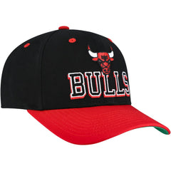 Chicago Bulls Backside Script 2-Tone Pro Crown Adjustable Hat Black/Red - Mitchell & Ness