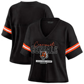 Cincinnati Bengals WEAR by Erin Andrews Women's Color Block Boxy Modest Crop V-Neck T-Shirt - Black T-shirts