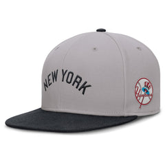 New York Yankees Nike Cooperstown Two-Tone Dri-FIT Round Bill True Fitted Hat - Gray Hats