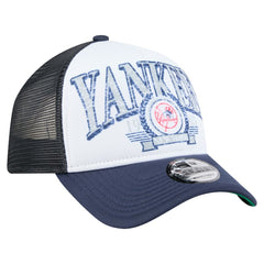 New York Yankees New Era Distressed 9FORTY A-Frame Adjustable Trucker Hat - Navy Hats