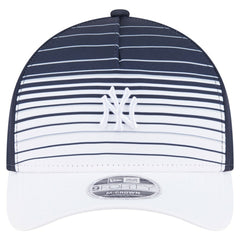 New York Yankees New Era Gradient 9FORTY M-Crown Adjustable Hat - Navy Hats