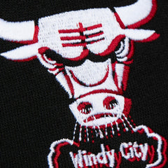 Chicago Bulls Women's Hardwood Classics Cropped Pullover Hoodie Black - Mitchell & Ness