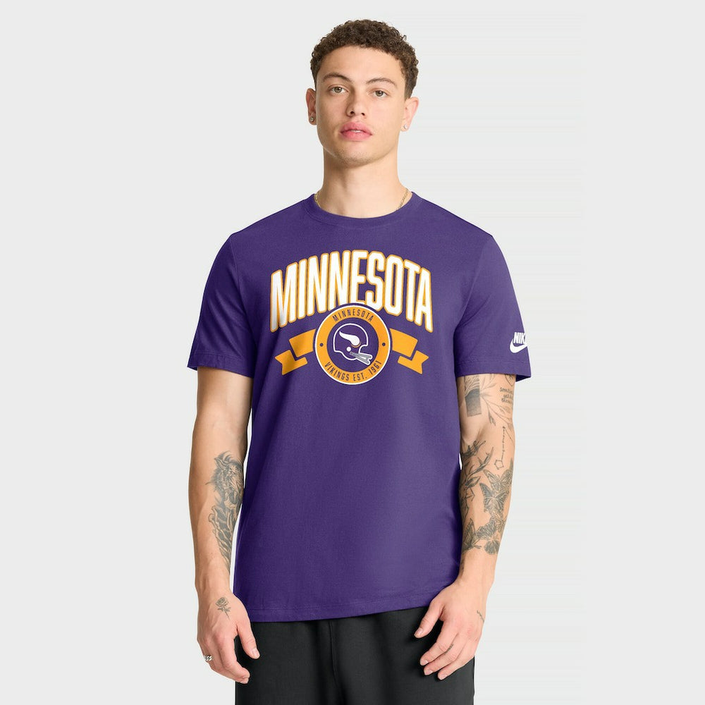 Minnesota Vikings Rewind Front and Back Hit Essential T-Shirt - Purple T-shirts