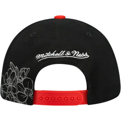 Chicago Blackhawks Mitchell & Ness May Flowers Pro Crown Adjustable Hat - Black/Red | US 202492204
