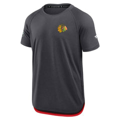 Chicago Blackhawks Fanatics Authentic Pro Rink Raglan Performance T-Shirt - Charcoal | US 202495387