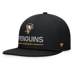 Pittsburgh Penguins Fanatics Authentic Pro Rink Lockup Snapback Hat - Black | US 202499180