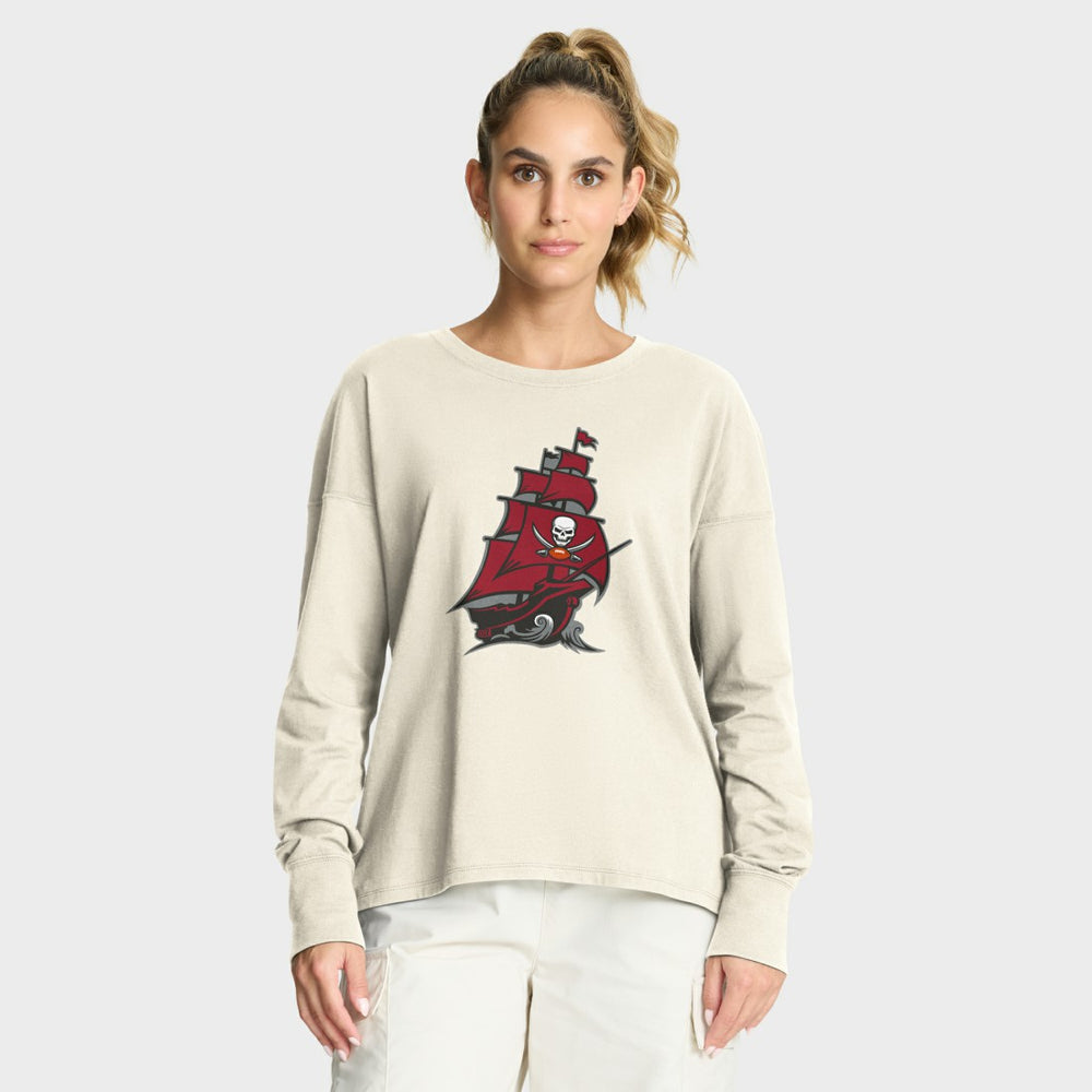 Tampa Bay Buccaneers Women's Dove Legacy Long Sleeve T-Shirt - Cream T-shirts
