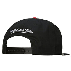 Chicago Blackhawks Mitchell & Ness Ascend Deadstock Snapback Hat - Black | US 202545022