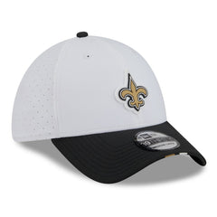 New Orleans Saints New Era 2025 NFL Training Camp 39THIRTY Flex Hat - White/Black Hats