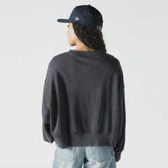 New York Yankees New Era Women's Boxy Mineral Wash Dolmen Sleeve Cropped Sweatshirt - Navy Sweatshirts