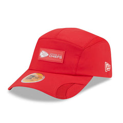 Kansas City Chiefs New Era 2025 Sideline Runner Adjustable Hat - Red Hats