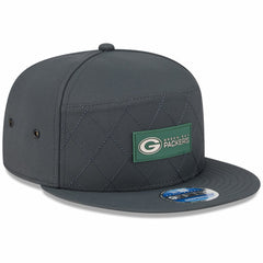 Green Bay Packers New Era 2025 Sideline Cold Weather Split Panel 9FIFTY Snapback Hat - Charcoal Hats