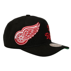 Detroit Red Wings Mitchell & Ness Busted Logo Wordmark Wrap-Around Pro Pinch Adjustable Hat - Black | US 202641037