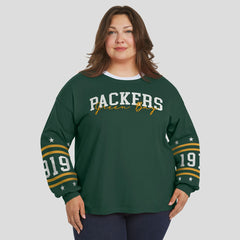 Green Bay Packers WEAR by Erin Andrews Women's Plus Size Sport Long-Sleeve T-Shirt - Green T-shirts
