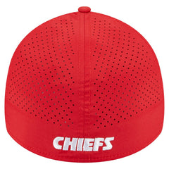 Kansas City Chiefs New Era Perforated 39THIRTY Flex Hat - Red Hats