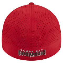 Tampa Bay Buccaneers New Era Perforated 39THIRTY Flex Hat - Red Hats