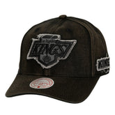 Los Angeles Kings Mitchell & Ness Downtown Snow Wash Pro-Crown Adjustable Hat - Black | US 202757462