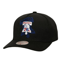 Philadelphia 76ers Tilted Pro Pinch Adjustable Hat Black - Mitchell & Ness
