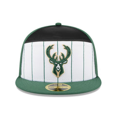 Milwaukee Bucks 2025 NBA Tip Off Split Panel 59FIFTY Fitted Hat White/Hunter Green - New Era