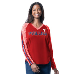 Philadelphia Phillies G-III 4Her by Carl Banks Women's Top Dog Raglan Long Sleeve V-Neck T-Shirt - Red T-shirts