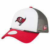 Tampa Bay Buccaneers New Era Women's Friendship Bracelet 9FORTY Adjustable Hat - White/Red Hats
