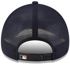 Detroit Tigers New Era 2026 Batting Practice Apex 9FORTY Adjustable Trucker Hat - Navy Hats