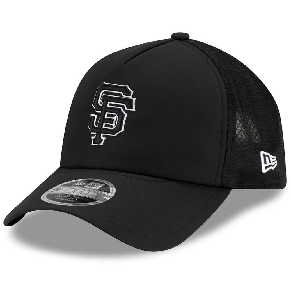 San Francisco Giants New Era 2026 Batting Practice Apex 9FORTY Adjustable Trucker Hat - Black Hats
