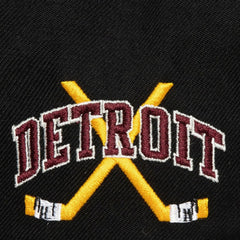 Detroit Red Wings Mitchell & Ness x Just Don Wave Script Pro Strapback Hat - Black/Maroon | US 203159322