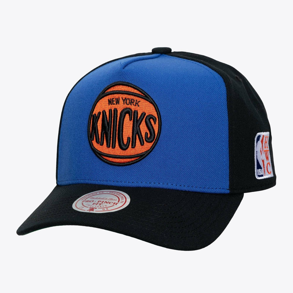 New York Knicks Legendary Home Pro Pinch Snapback Hat Blue - Mitchell & Ness