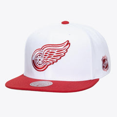 Detroit Red Wings Mitchell & Ness Legendary Home Snapback Hat - White | US 203263580