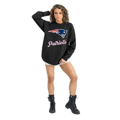 New England Patriots Gameday Couture Women's Oversized Long Sleeve T-Shirt - Black T-shirts
