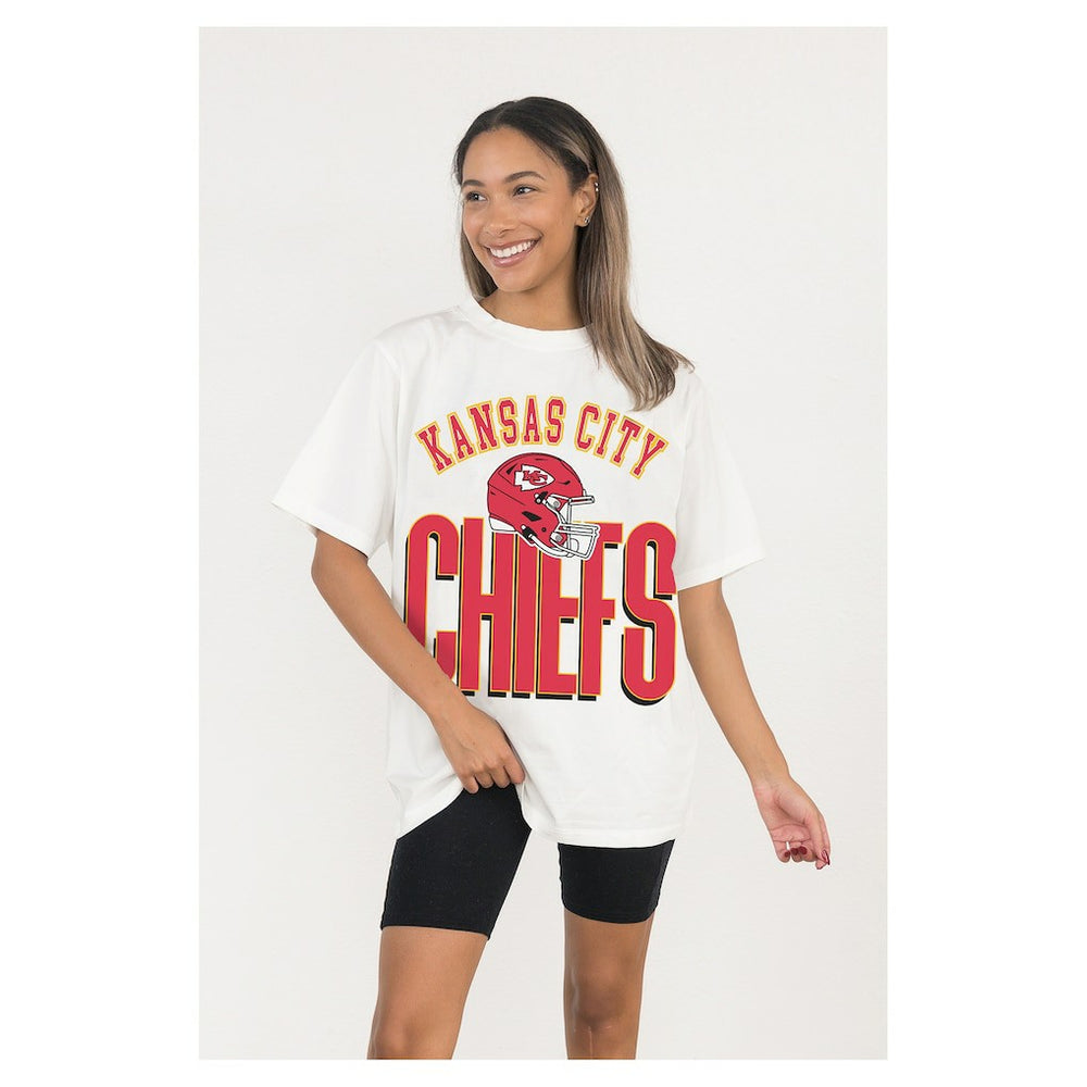 Kansas City Chiefs Gameday Couture Women's Oversized Classic Fierce Focus T-Shirt - White T-shirts