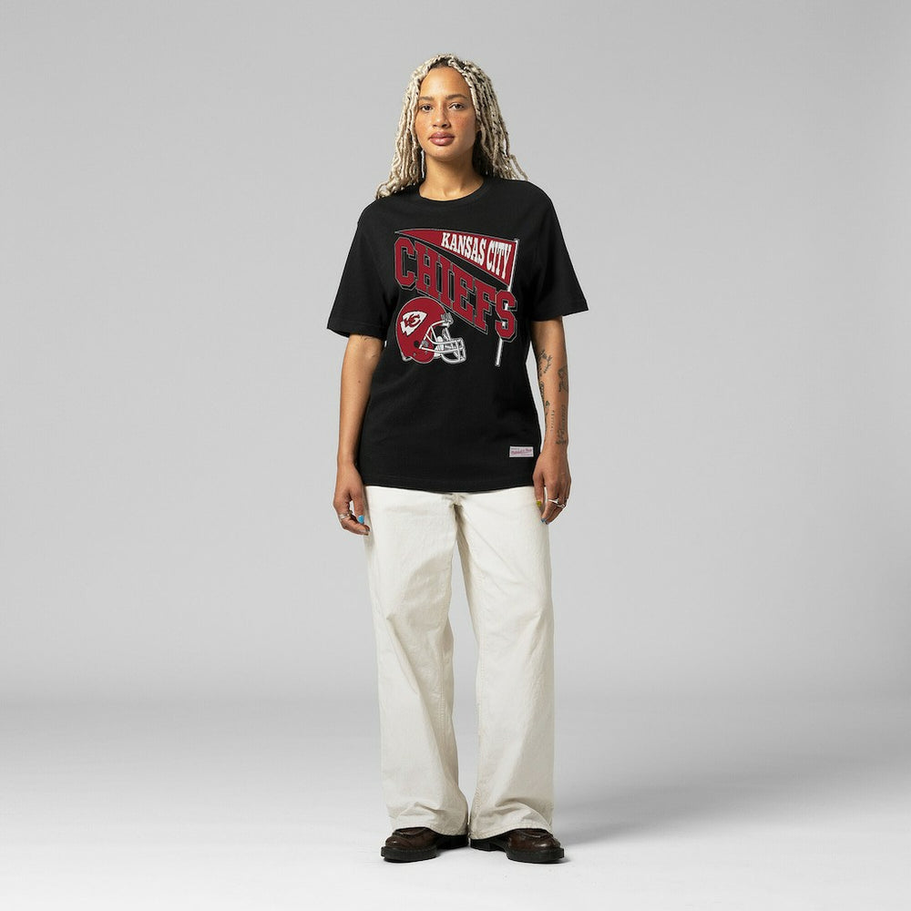 Kansas City Chiefs Women's Team Dynamic Boyfriend T-Shirt - Black T-shirts