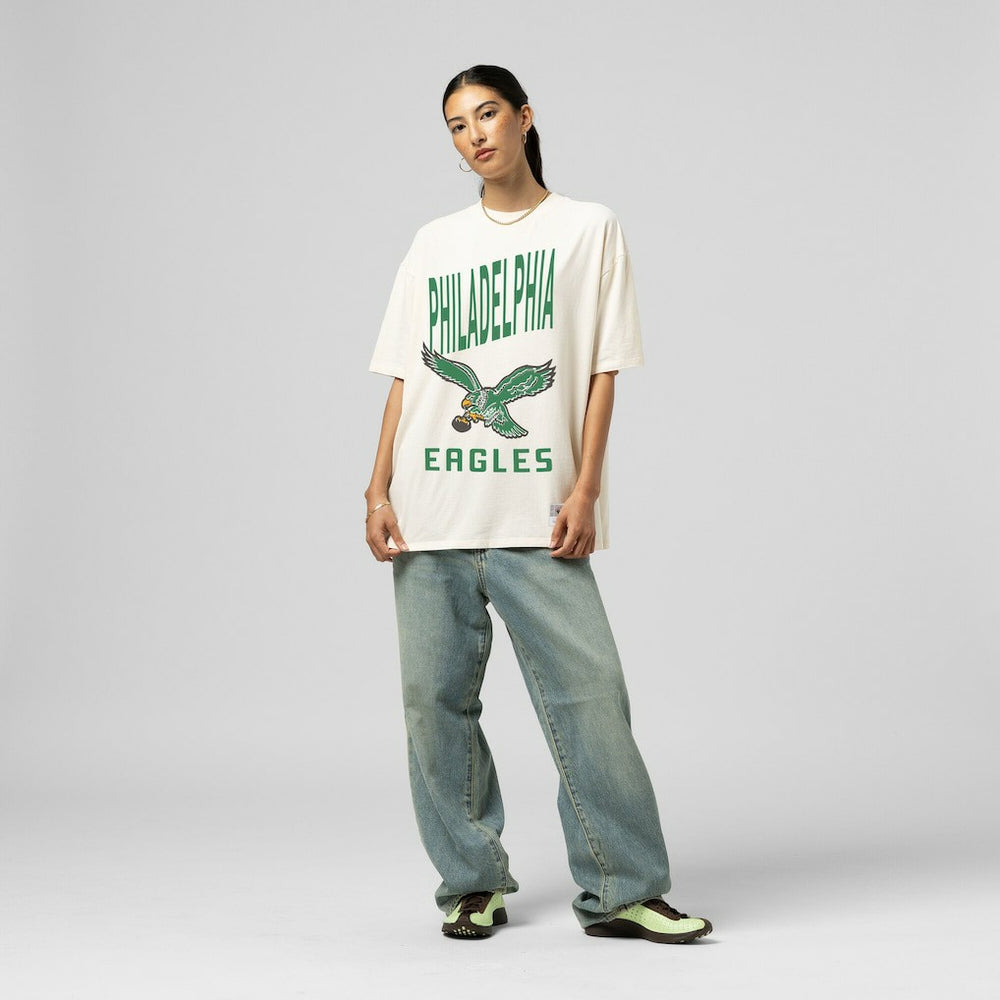 Philadelphia Eagles Women's Logo Rise Boyfriend T-Shirt - Cream T-shirts